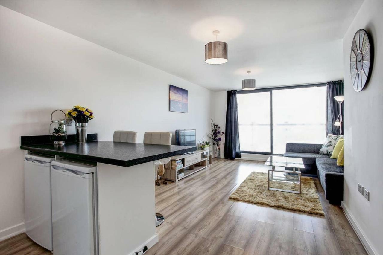 Newly Renovated Riverside Flat W/ Private Balcony Norwich Exterior foto
