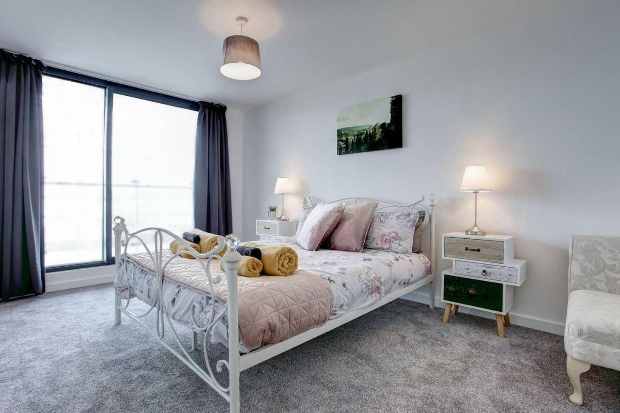 Newly Renovated Riverside Flat W/ Private Balcony Norwich Exterior foto